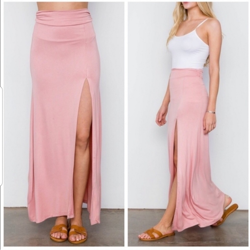 Last 1Women's Pink Maxi Skirt with Thigh Slit sz M